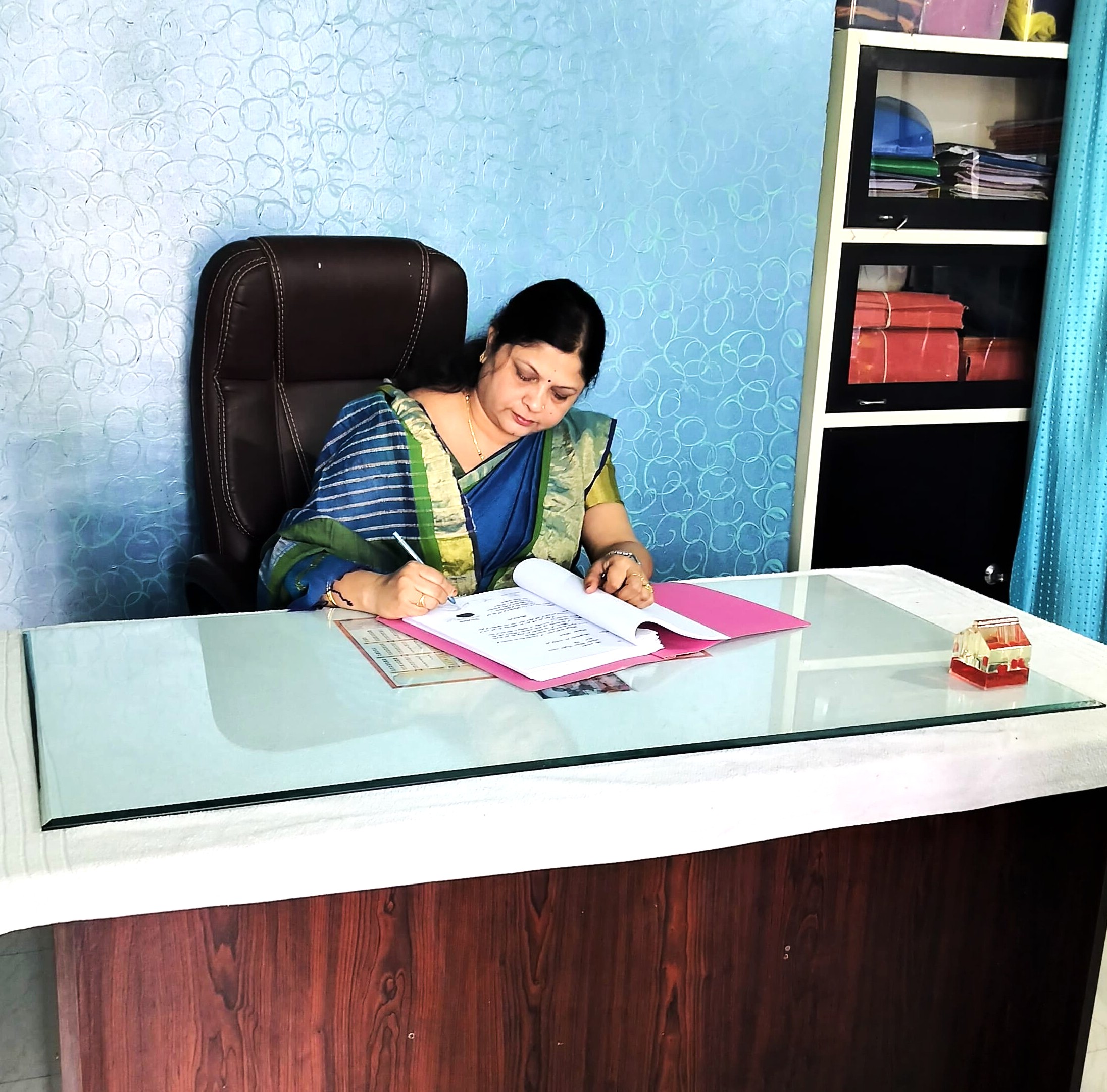  Students learning in a modern classroom